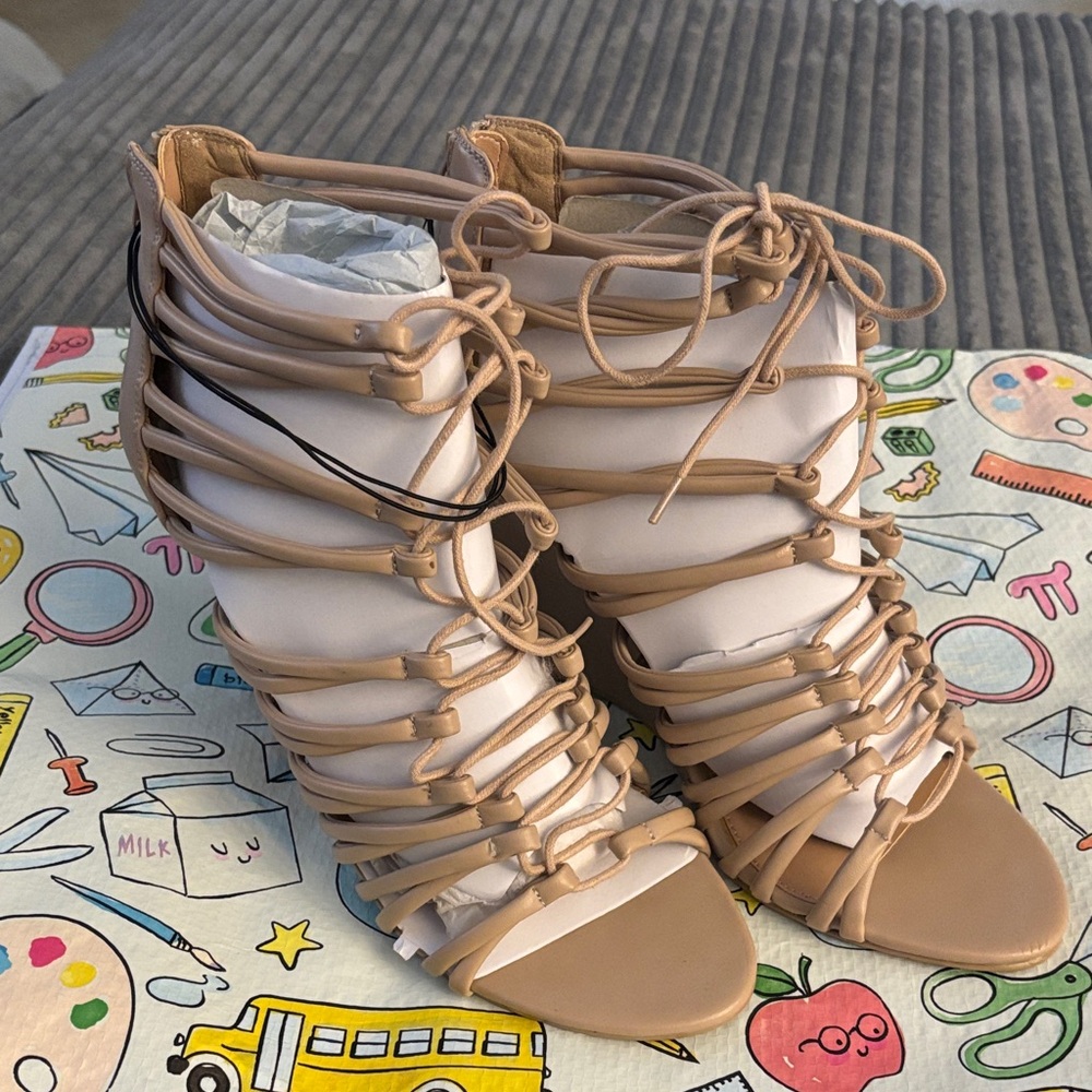 NWT Express Wedge Shoe